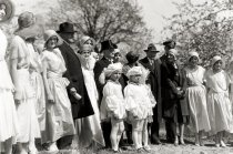 Apple Blossom Court with Sen H